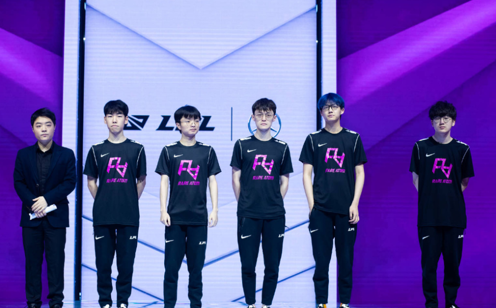 特的动作难 特的动作难