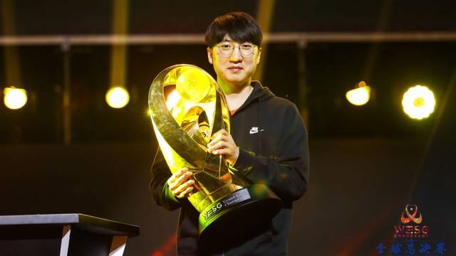 强占高地 强占高地